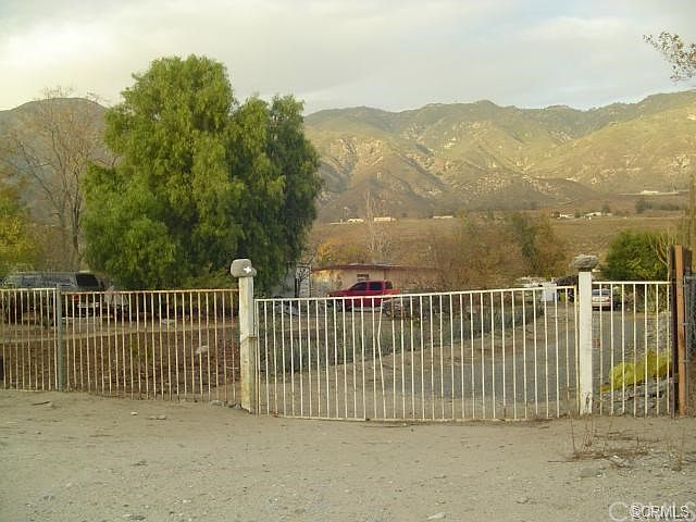 1st image of 18950 Cajon Blvd