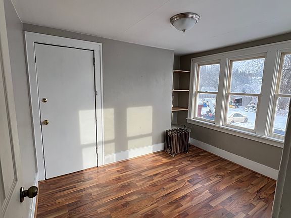 5th image of 321 N Lincoln Ave #4