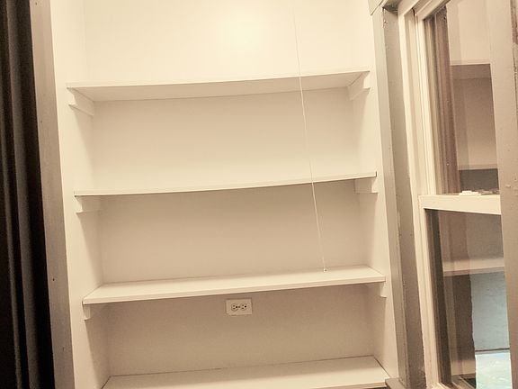 3rd image of 7512 S Calumet Ave #2