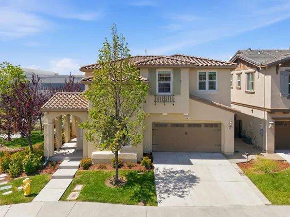320 Gerald Cir, Milpitas, CA 95035