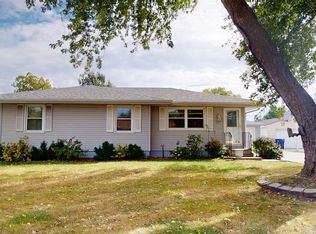 4405 71st Pl, Urbandale, IA 50322