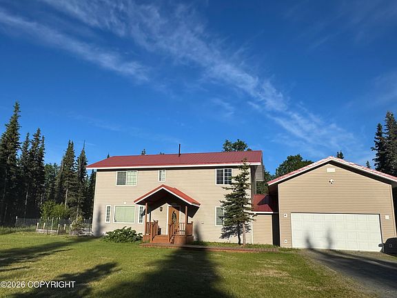 4th image of 22335 Burton Dr