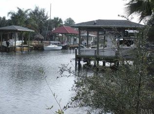 1664 Kauai Ct, Gulf Breeze, FL 32563