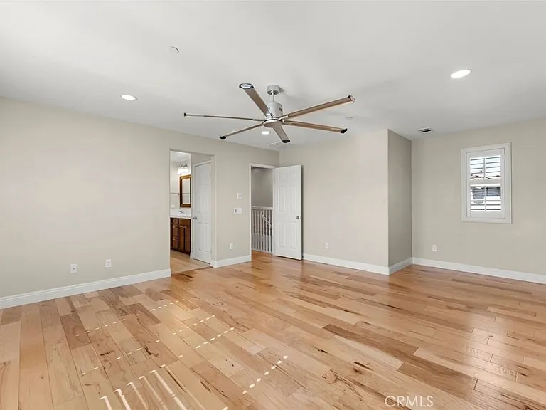 27425 Blackstone Rd — Photo 13