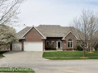 6441 S 49th St, Lincoln, NE 68516