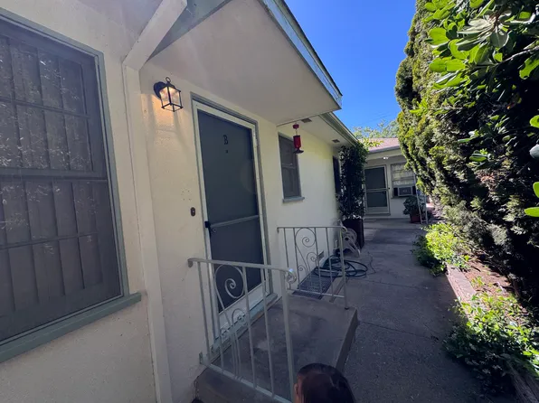 1318 19th St APT B, Santa Monica, CA 90404