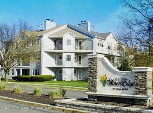 2020 Waters Edge Dr #20DA, Toms River, NJ 08753