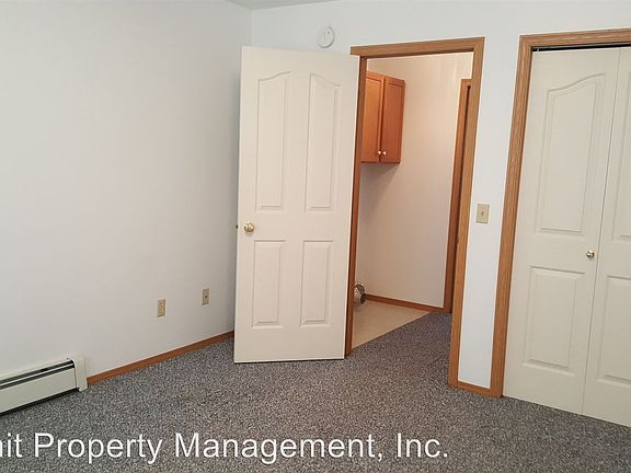3rd image of 1020 Kemp St APT D