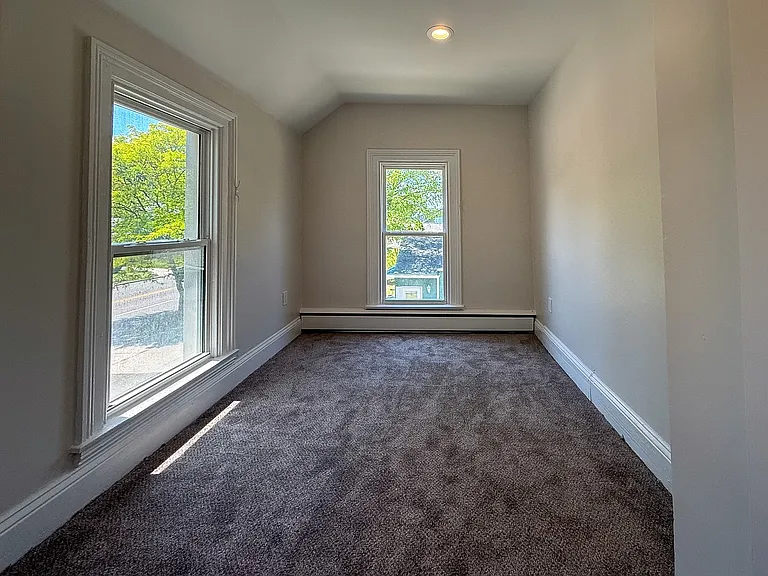 308 W Twelve Mile Rd #4D — Photo 10