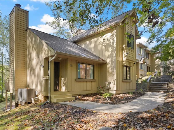 212 Harbor Cove Dr, Salem, SC 29676