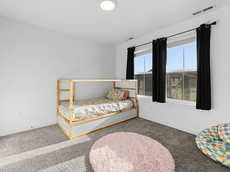 256 N Pier Ln — Photo 25