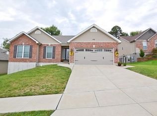 128 Pistis St, Arnold, MO 63010