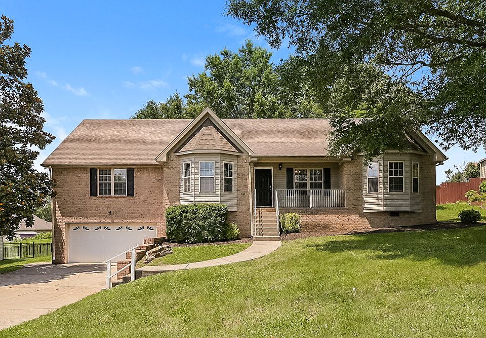 1st image of 165 Brookview Cir