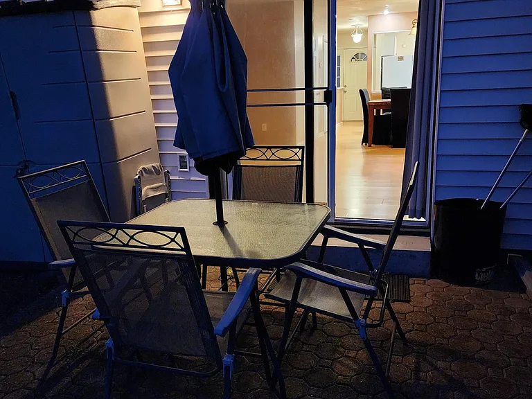 17 King Charles Ct — Photo 18