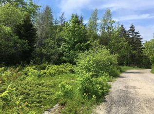 Morris Ln, Saint George, ME 04860