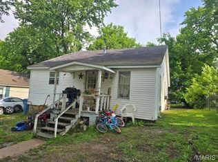 602 Center St, Bloomfield, MO 63825