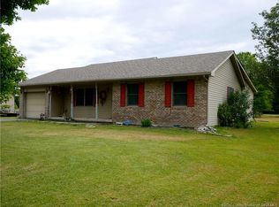 1140 N Borcherding Rd, Madison, IN 47250