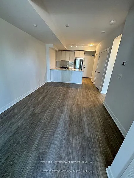 1 bed, $2,400 — Photo 2