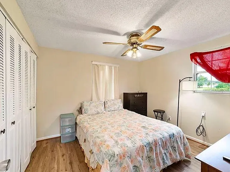 3931 SW 143rd Lane Rd — Photo 10