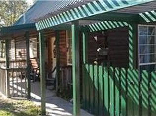 16 W Lake Rd, Huntsville, TX 77340