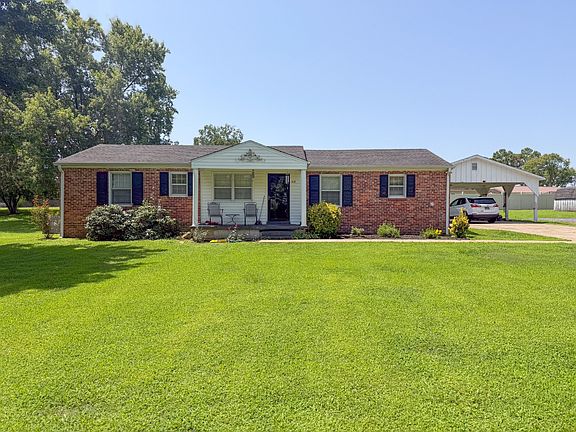 2nd image of 1021 Vales Mill Rd
