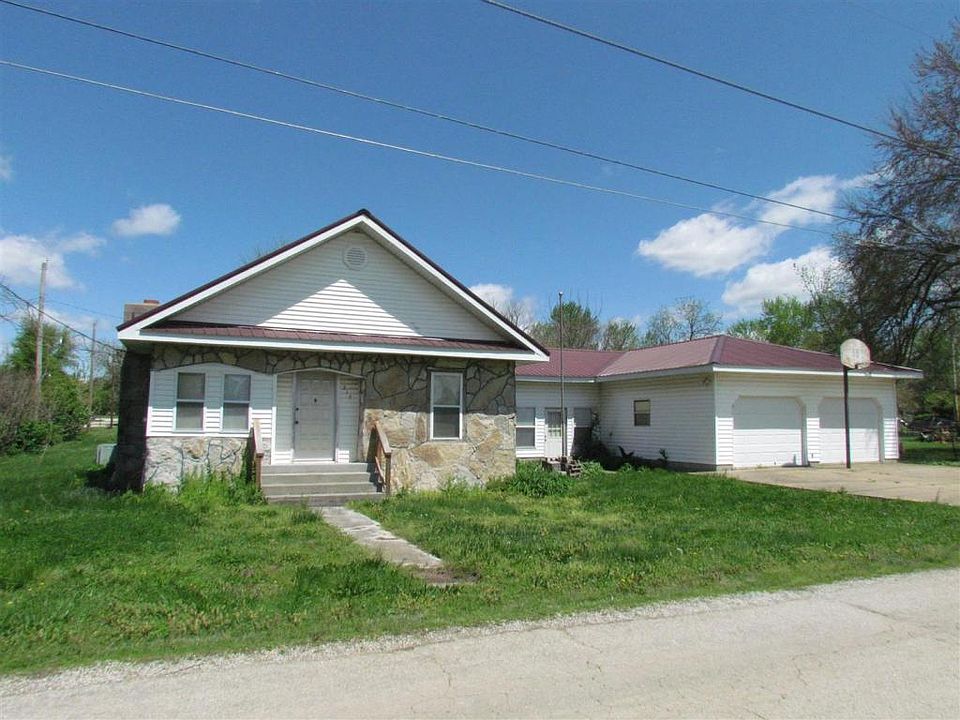 1st image of 215 W Hutchings St