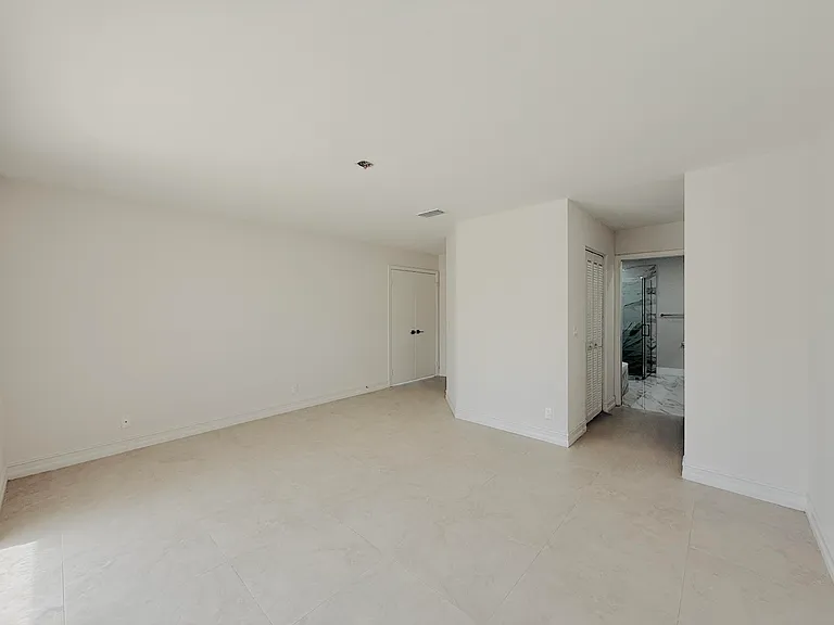 21440 Millbrook Ct — Photo 22