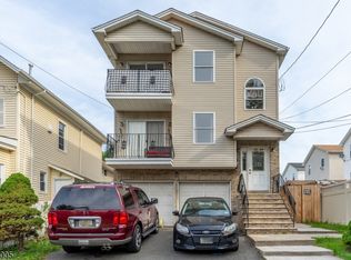 1089 Mary St, Elizabeth, NJ 07201