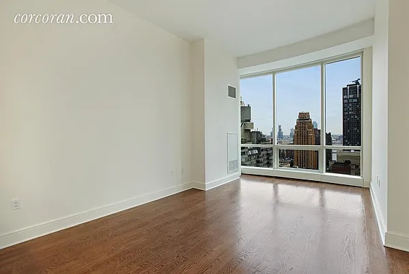Rented by Corcoran | media 22
