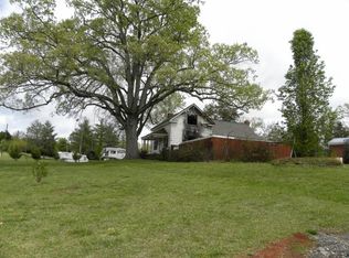 358 Griggs Rd, Six Mile, SC 29682