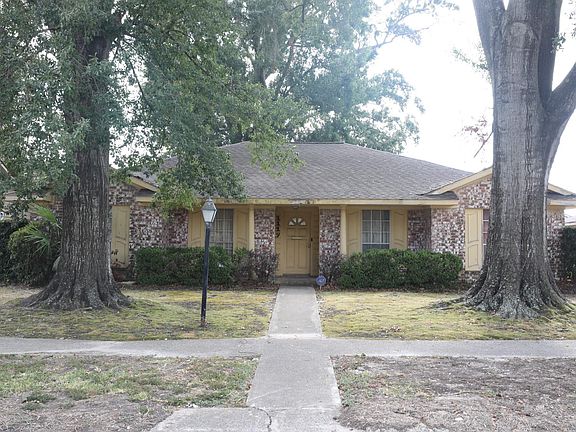 2nd image of 1119 Marcella St