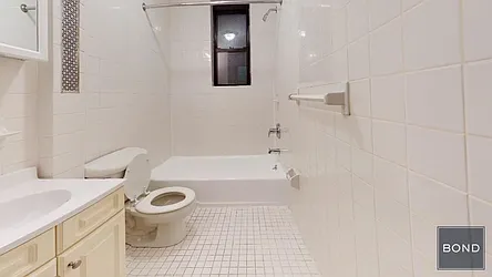 Rented by Bond New York