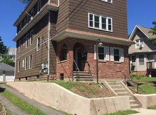 14 Howe St FL 2, Meriden, CT 06450