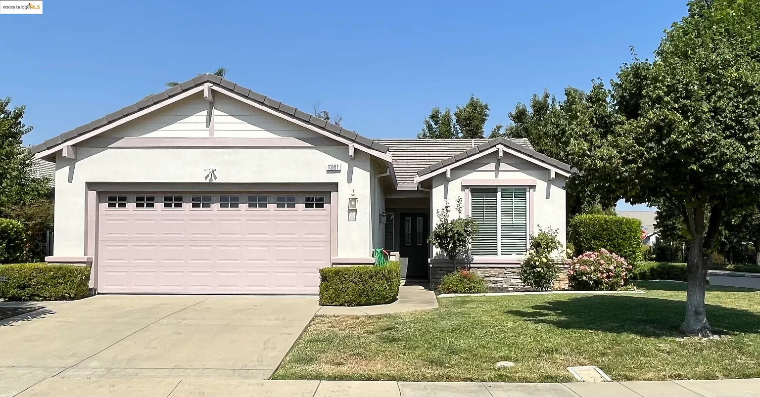 1381 Bonum Way photo 1