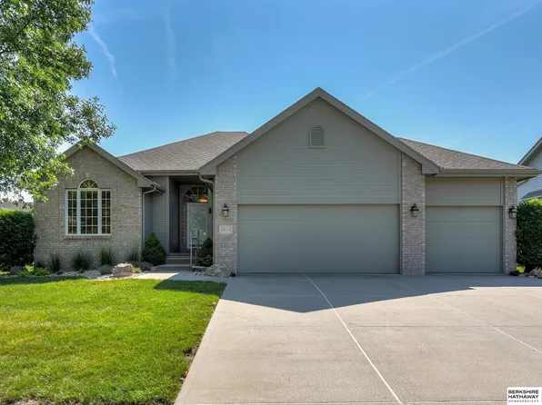 5033 N 134th Ave, Omaha, NE 68164