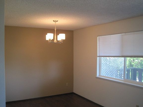 5th image of 2616 Cascade Pl W APT 47