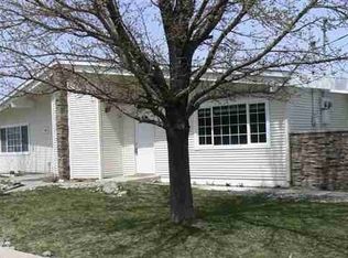12390 Rocky Mountain St, Reno, NV 89506