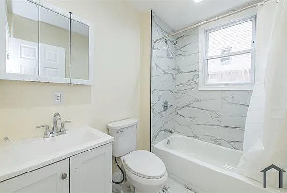 202 Weequahic Ave #3 — Photo 4