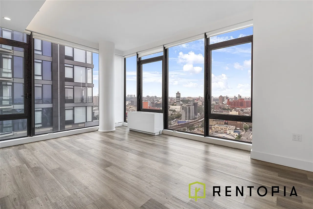 224 East 135th Street — Photo 1