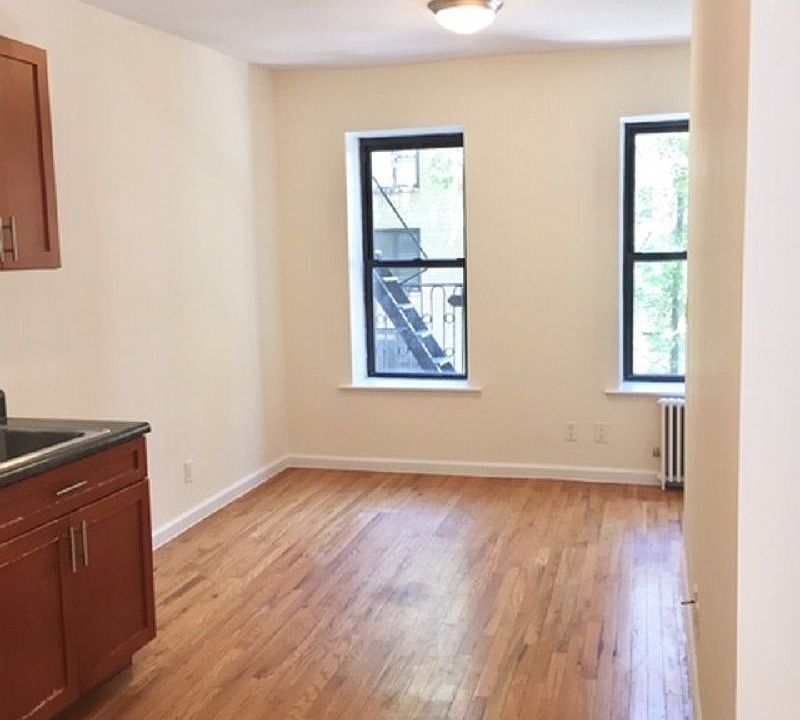 1st image of 236 E 80th St APT 10