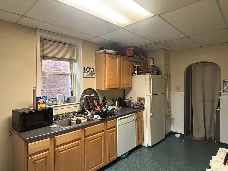 47 Meyers Ct — Photo 5