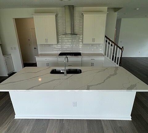 5th image of 192 ARCHSTONE Way #81