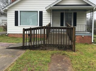 406 McCrary St, Greenville, SC 29609