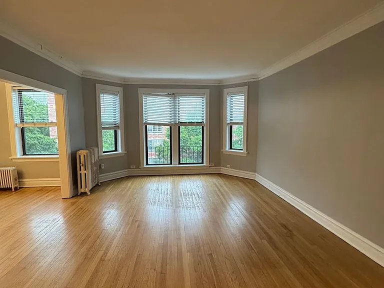 605 Hinman — Photo 68