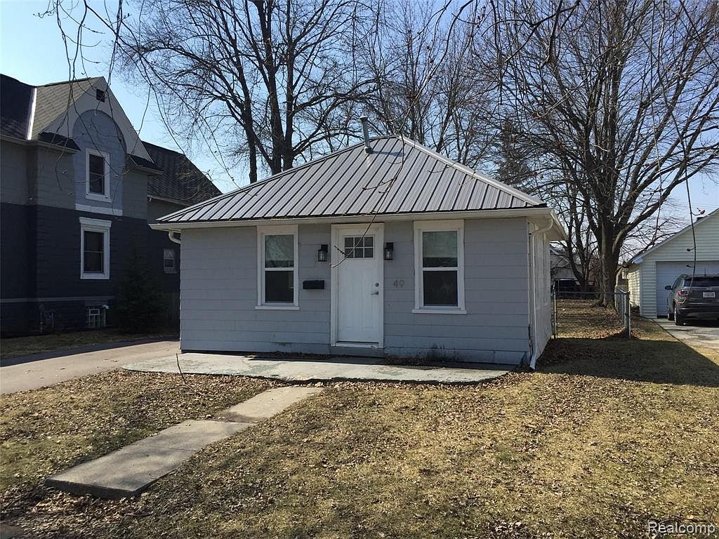 49 14th St, Port Huron, MI 48060 Zillow