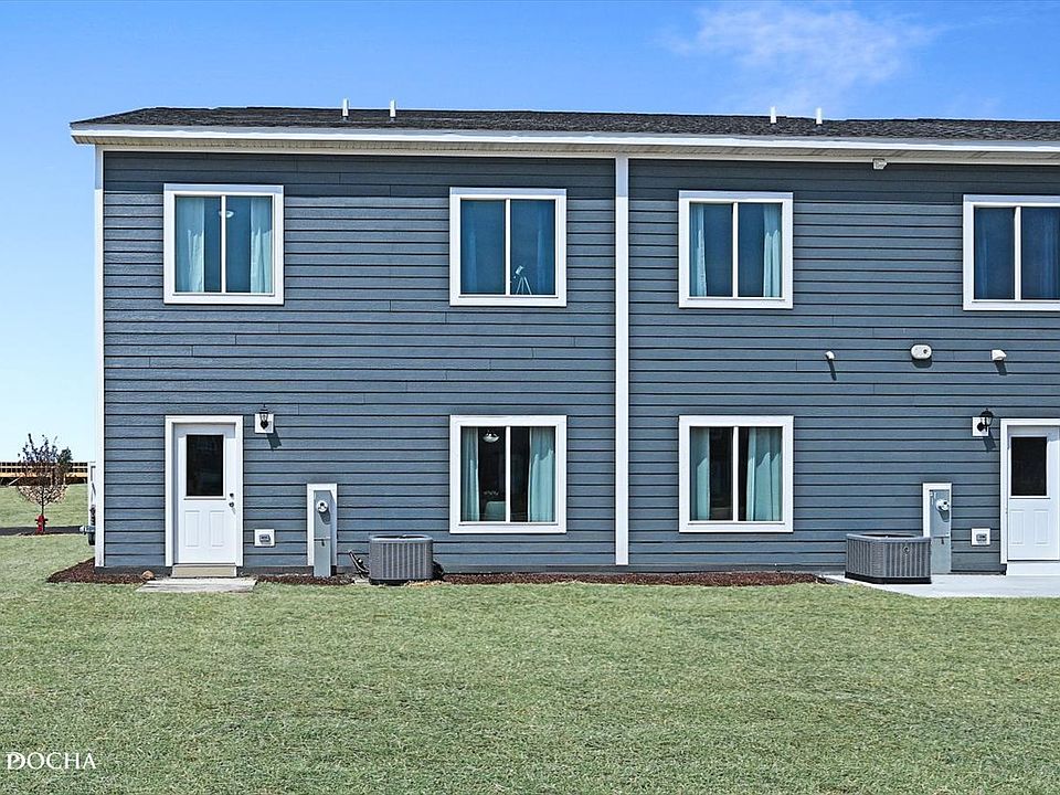 2nd image of 1210 Gillespie Ln