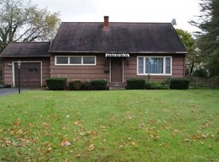 8 Hartley Rd, Binghamton, NY 13901