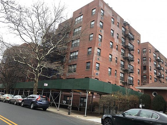 3rd image of 1200 E 53rd St #Res