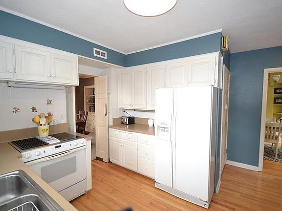 5th image of 615 Highlandview Dr