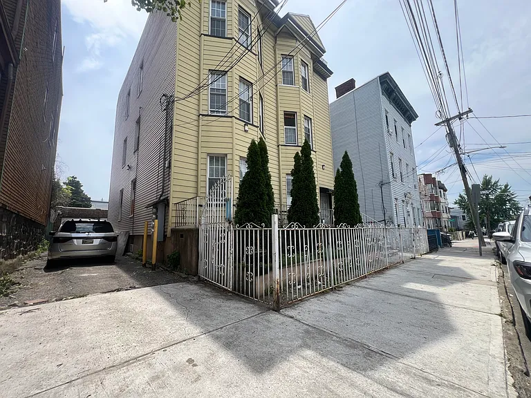 151 Congress St #2 — Photo 19